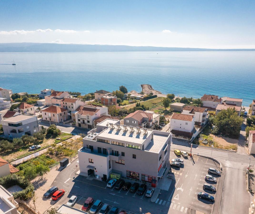 Mintos Luxury Resort Podstrana Exterior foto